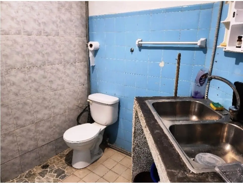 Vendo galpón/Fondo de Comercio 655m2 Los Ruices 5025 - 12