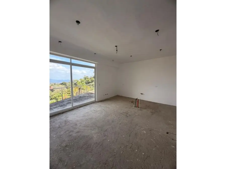 SE VENDE CASA EN ALTO HATILLO DE 900MTS2 - 16