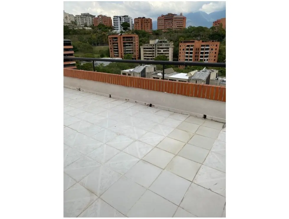 Se alquila PH 230m2 3h+E+s/5b/3p Valle Arriba 8831 - 14