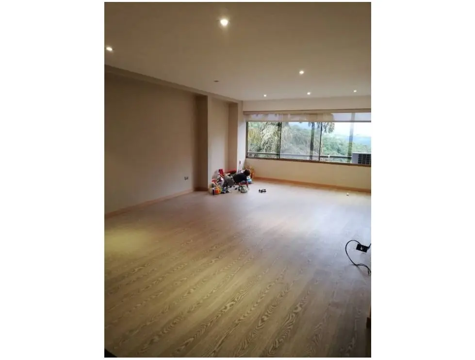 Se vende/ apto 256m2 3h+s/3.5b+s/3p La Lagunita /7946 - 8
