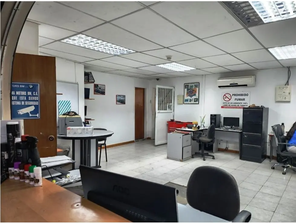 Vendo galpón/Fondo de Comercio 655m2 Los Ruices 5025 - 4