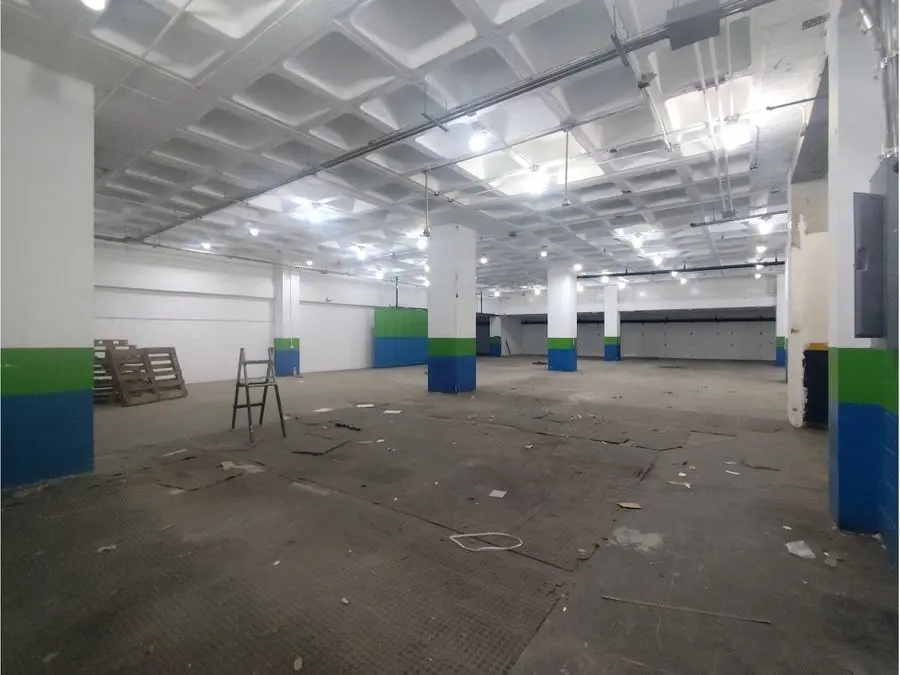 Se alquila planta industrial/depósito 1000m2 Boleíta Norte 3514 - 5