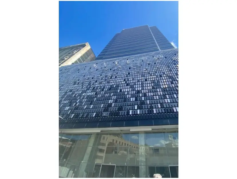 Se vende oficina 1600m2 Los Ruices 7135