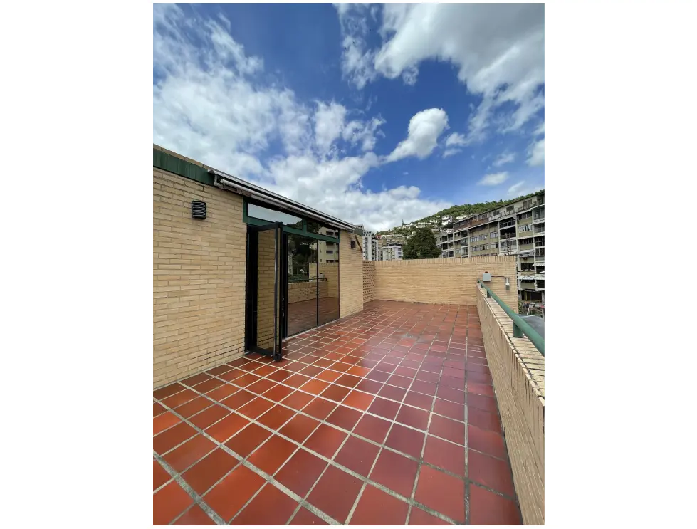 En venta edificio de 1490m2/10b/10p Los Chaguaramos - 36