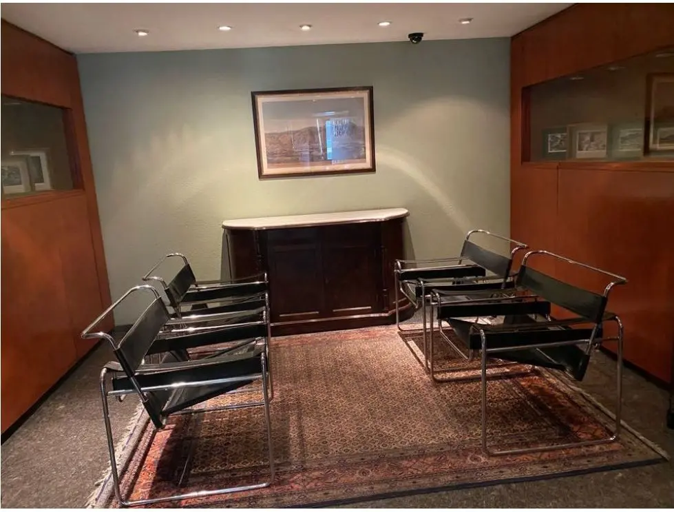 Se vende oficina 1155m2 El Rosal - 23