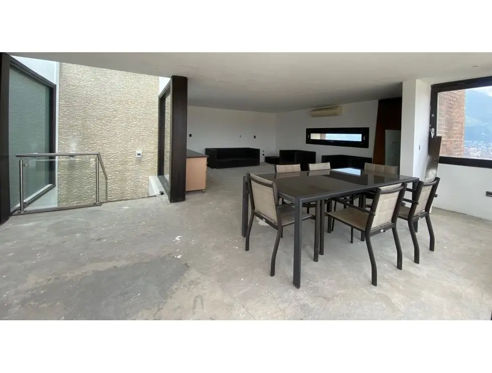 Vendo/alquilo PH 490m2 Colinas de Valle Arriba 4281 - 28