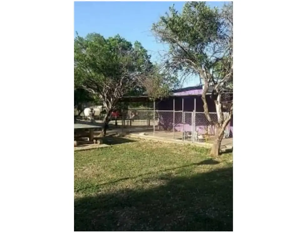 Se vende caballeriza 20.000m2 Santa Lucia-Edo. Miranda 4323 - 2
