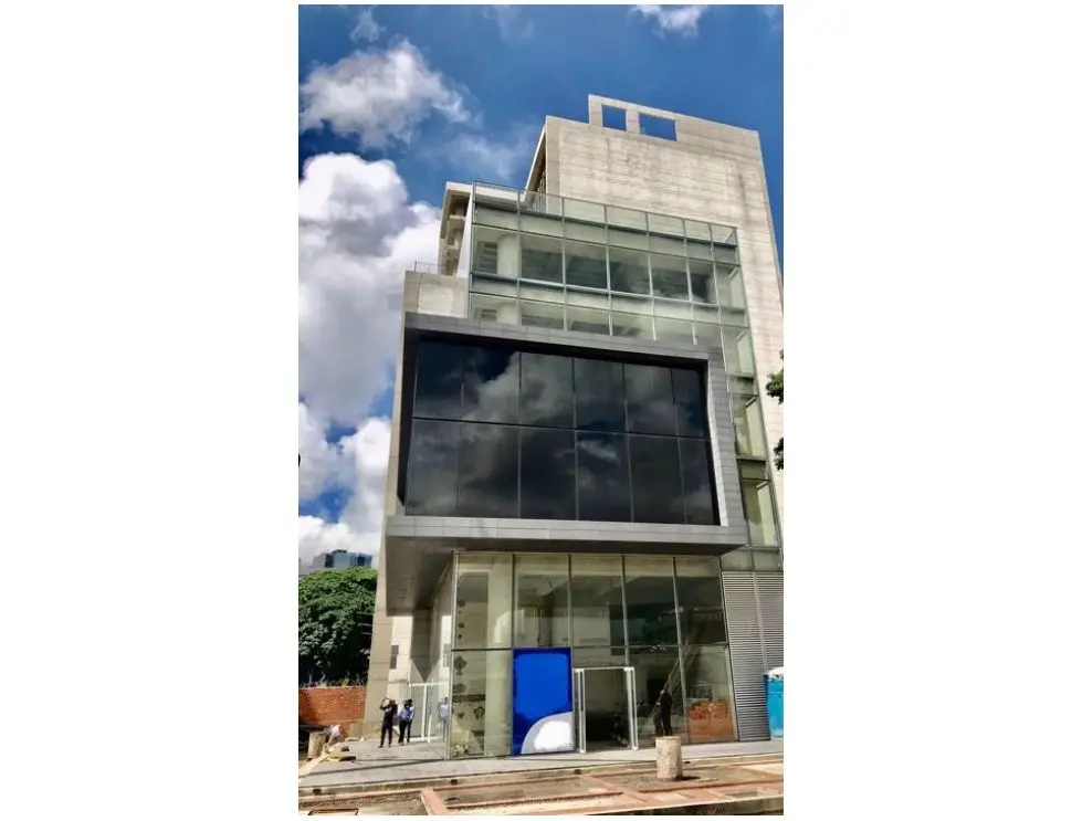 Vendo edificio comercial 3107m2 Las Mercedes 9606 - 3