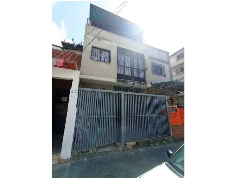 CASA COMERCIAL EN ALQUILER EN CATIA