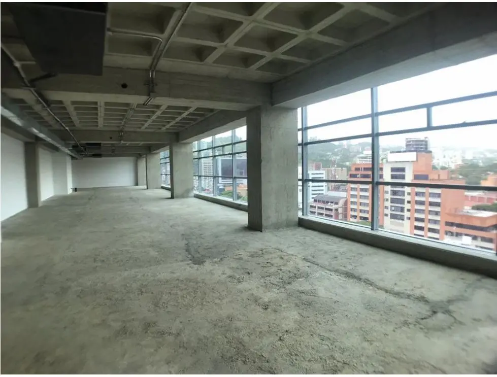 Se vende oficina 2000m2 Las Mercedes 6456 - 11