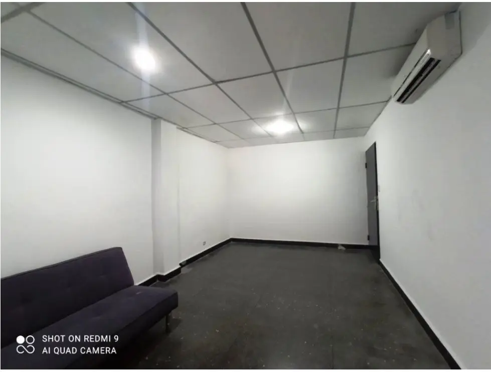 LOCAL COMERCIAL - BOLEÍTA SUR - 75 Mts2 - 11