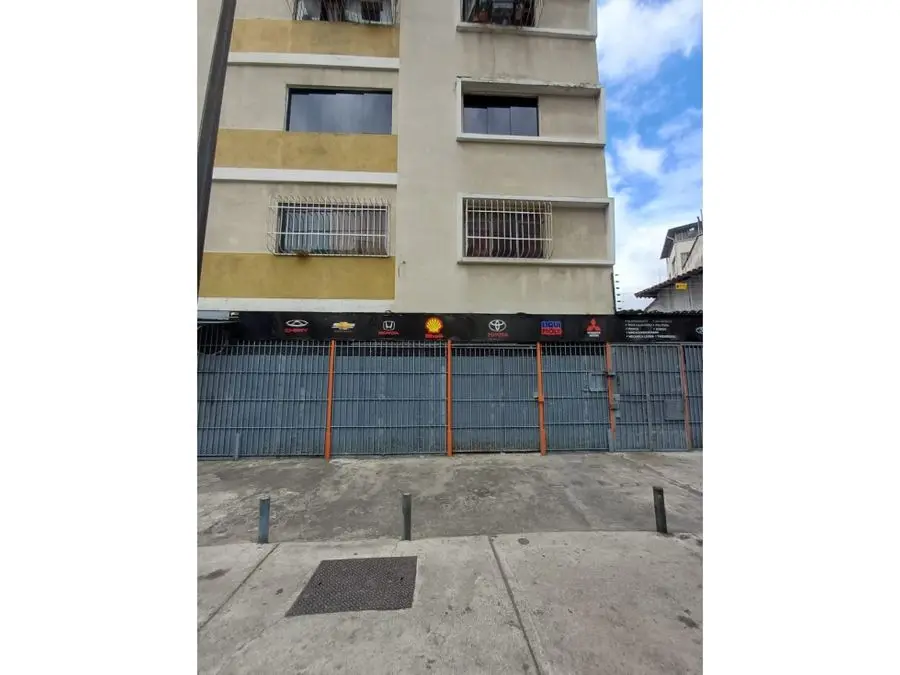 Local en Venta. Valle Abajo, Los Chaguaramos