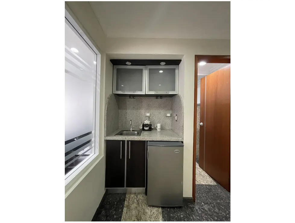 En venta edificio de 1490m2/10b/10p Los Chaguaramos - 21