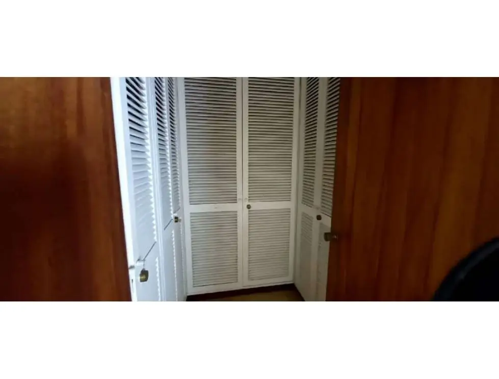 Country Club - 20