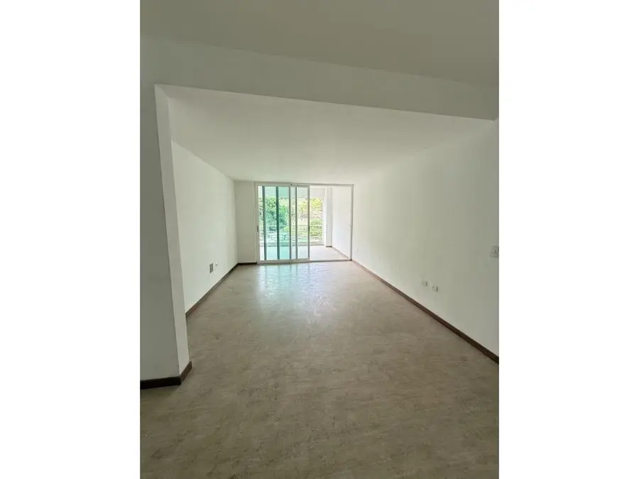 PENT HOUSE EN VENTA 374 M2 - URB LOMAS DE LAS MERCEDES - 2