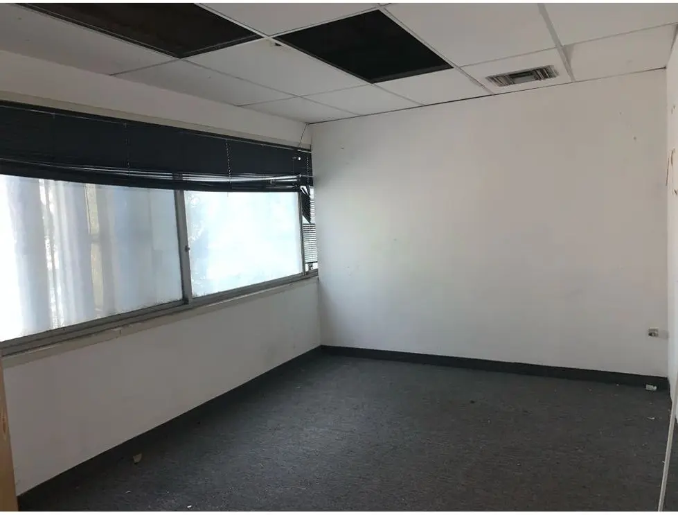 Se alquila oficina 1.000m2 Los Chaguaramos - 5