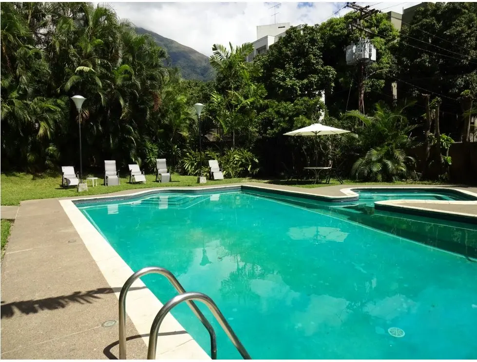 Se vende PH 516m2 4h+2s/6b+s/3p Santa Eduvigis 0822 - 2