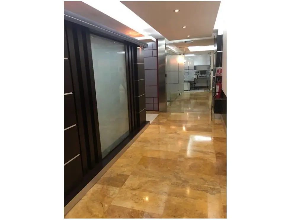 Se vende oficina 420m2 El Rosal 6740 - 10