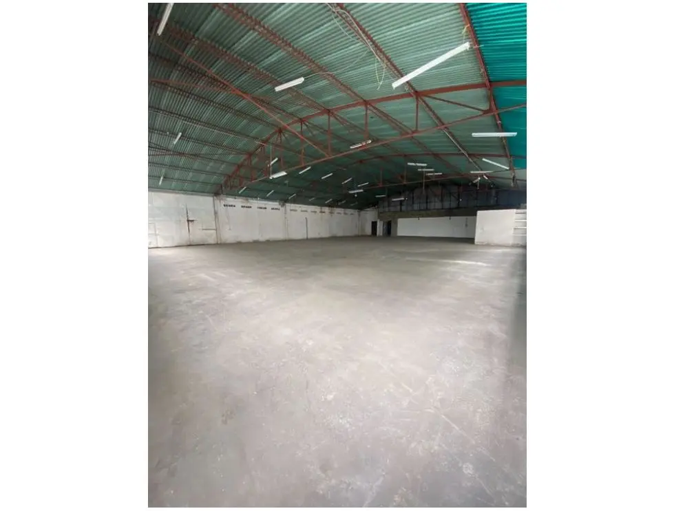 Alquilo piso industrial 755m2 Boleita Norte 4916 - 6