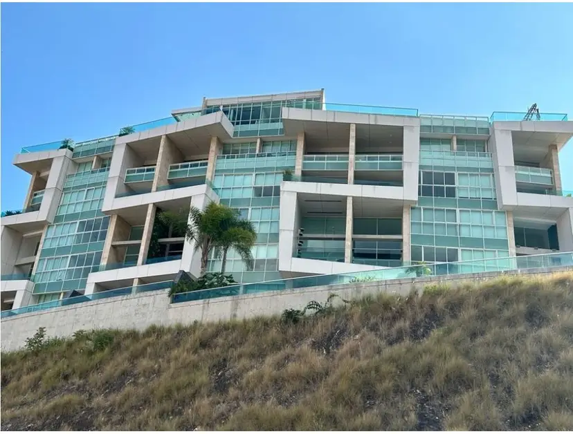 Se alquila Ph 520m2 Mirador de Los Campitos 9824
