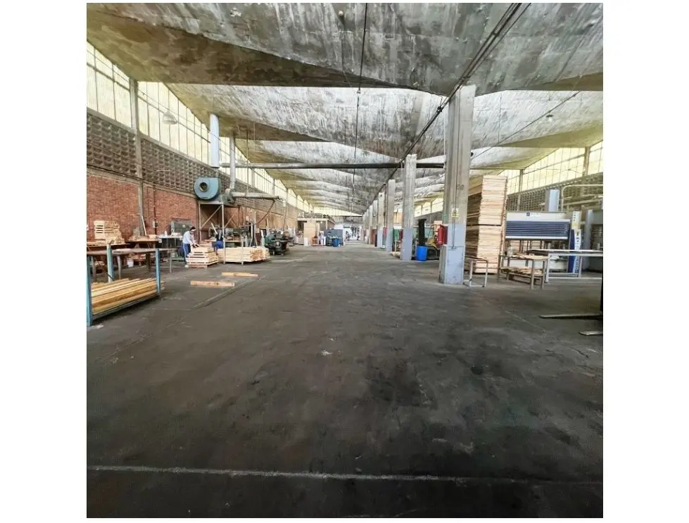 GALPÓN EN VENTA 1500 Mts2 Caracas - 4