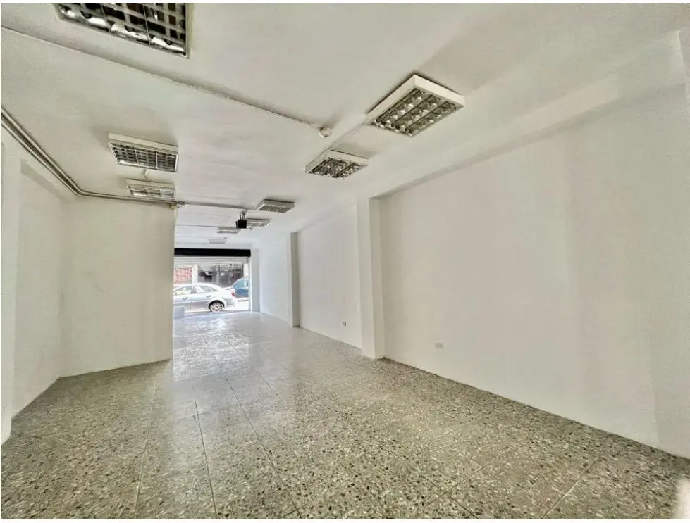 Se vende edificio + local 255m2 Chacao - 2