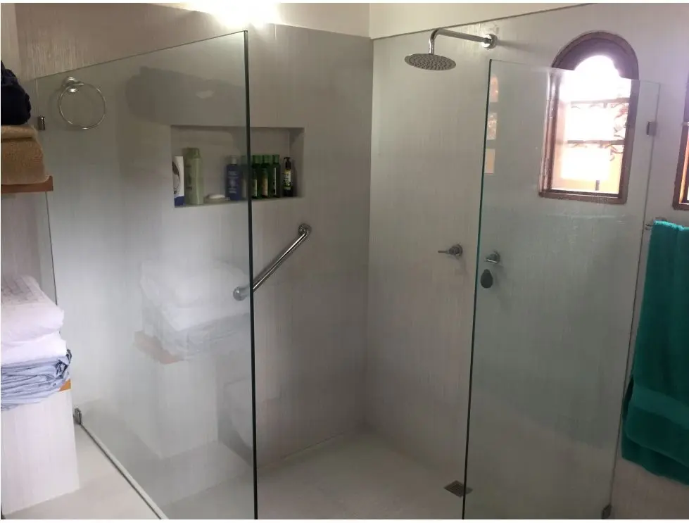 Vendo casa 558m2 5h+2s/5.5b+s/7p La Lagunita C. Club 3148 - 30