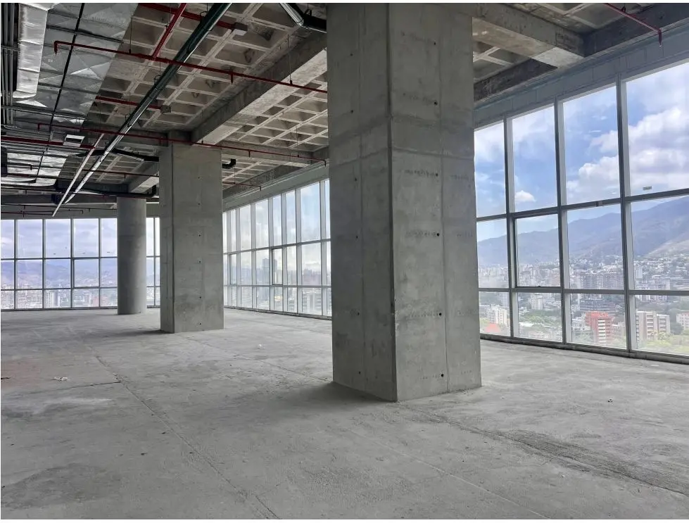 Se vende/alquila oficina 300m2/ Campo Alegre/5876 - 9