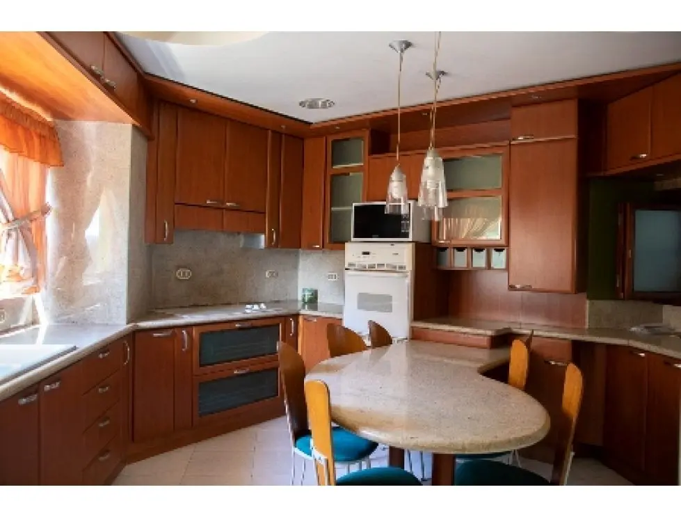 Se vende PH 230m2 5h/5b/6p Los Campitos 1685 - 26