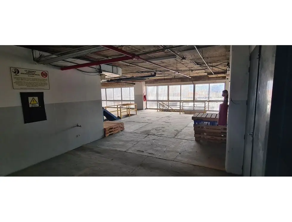 Vendo oficina 1.474m2 Boleita Norte 8187 - 47