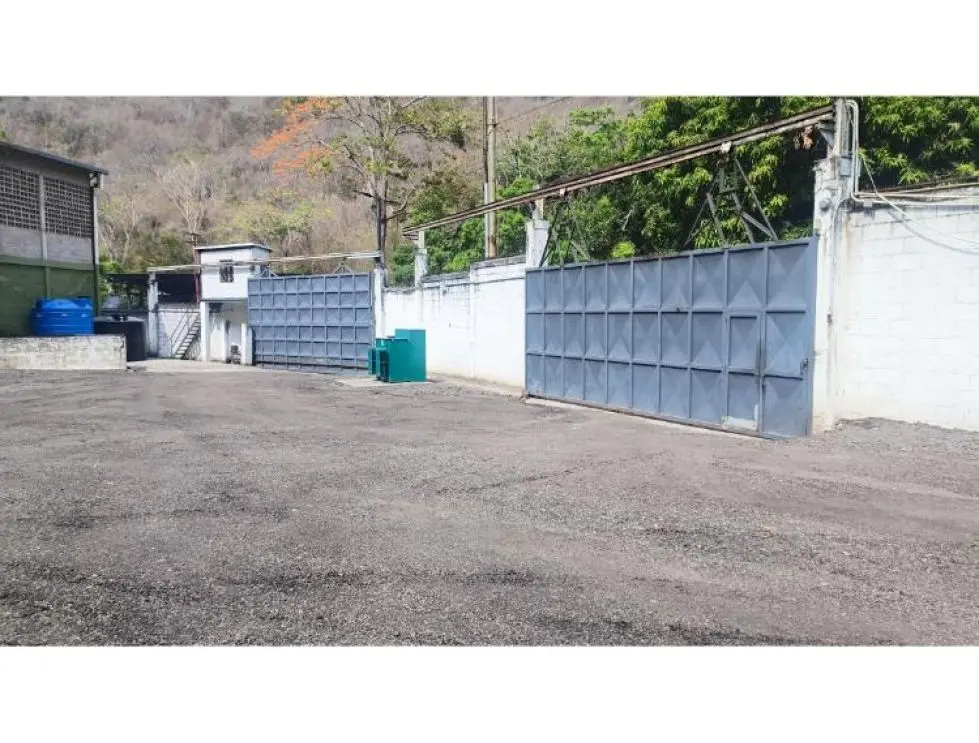 Alquilo galpón 300m2 Guayabal-Guarenas 4733 - 8