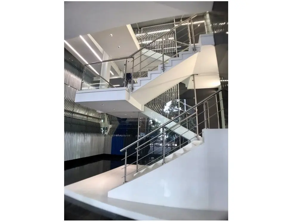 Se vende oficina de 350 m2/ Las Mercedes - 6