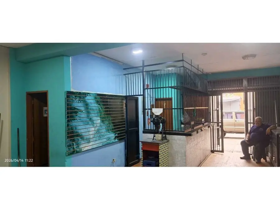 Alquilo local 180m2 Santa Rosalía 4698 - 19