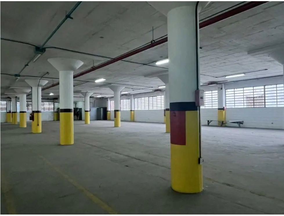 VENTA/ALQUILER PISO INDUSTRIAL, RUIZ PINEDA, CARICUAO - 23
