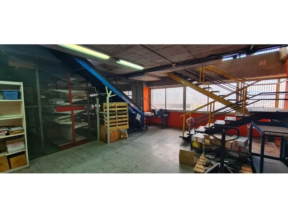 Vendo oficina 1.474m2 Boleita Norte 8187 - 54