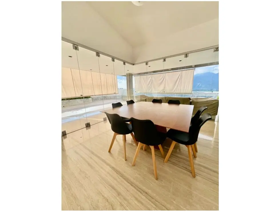 Alquila o Vende Ph c/vista y terraza 387m2 Lomas de San Román 3778 - 3