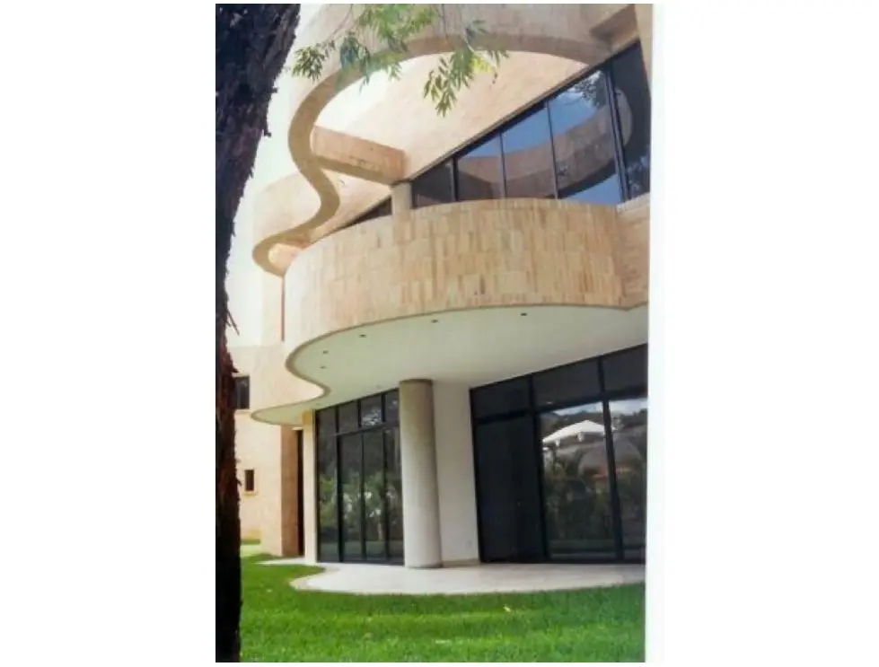 En venta/alquiler 3 casas 700m2 c/u El Peñon 3081 - 3