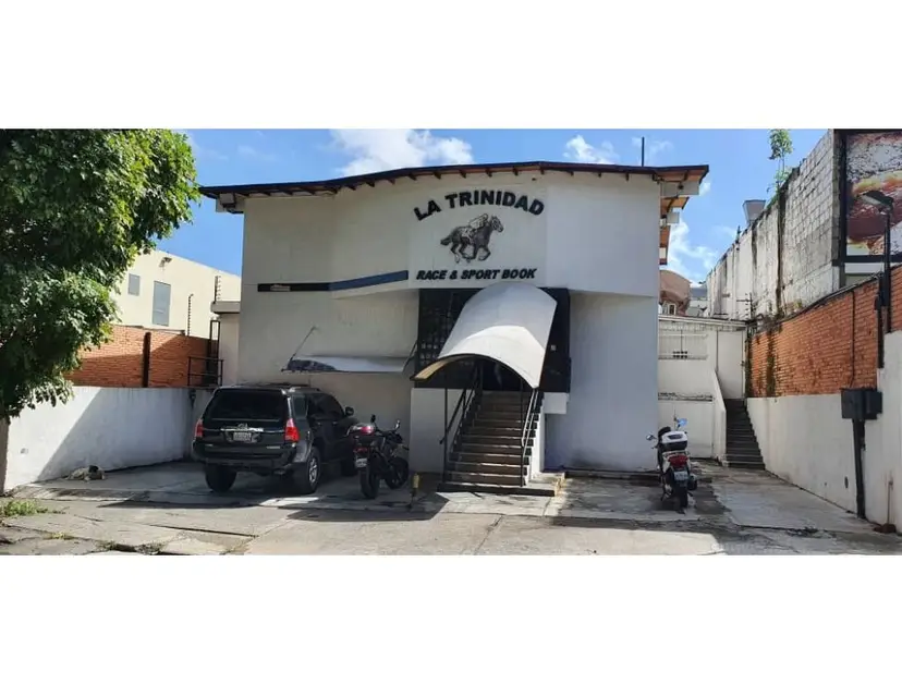 Vendo local 700m2 La Trinidad 7741