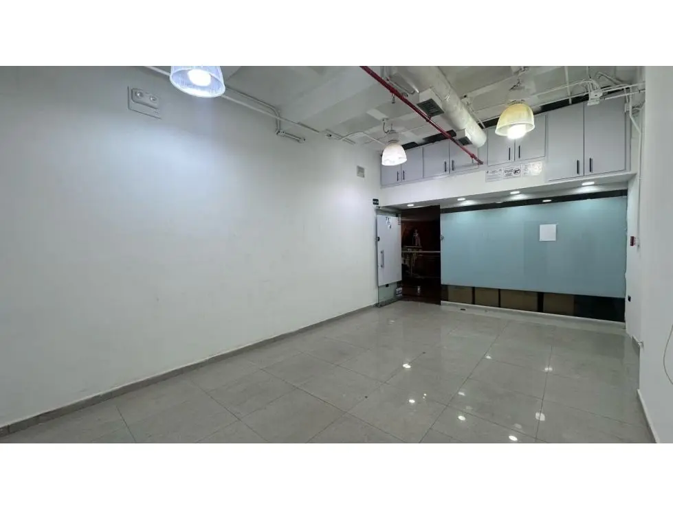 Alquilo local 40m2 El Cafetal 2064 - 10