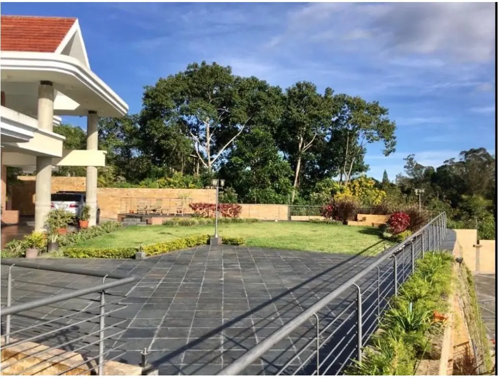 Se vende casa 800m2 La Lagunita 6474 - 4