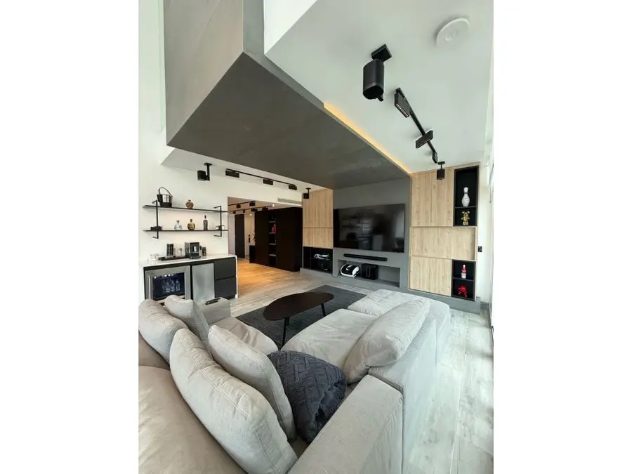 Vendo/alquilo Ph 170m2 Las Mercedes 0206 - 6