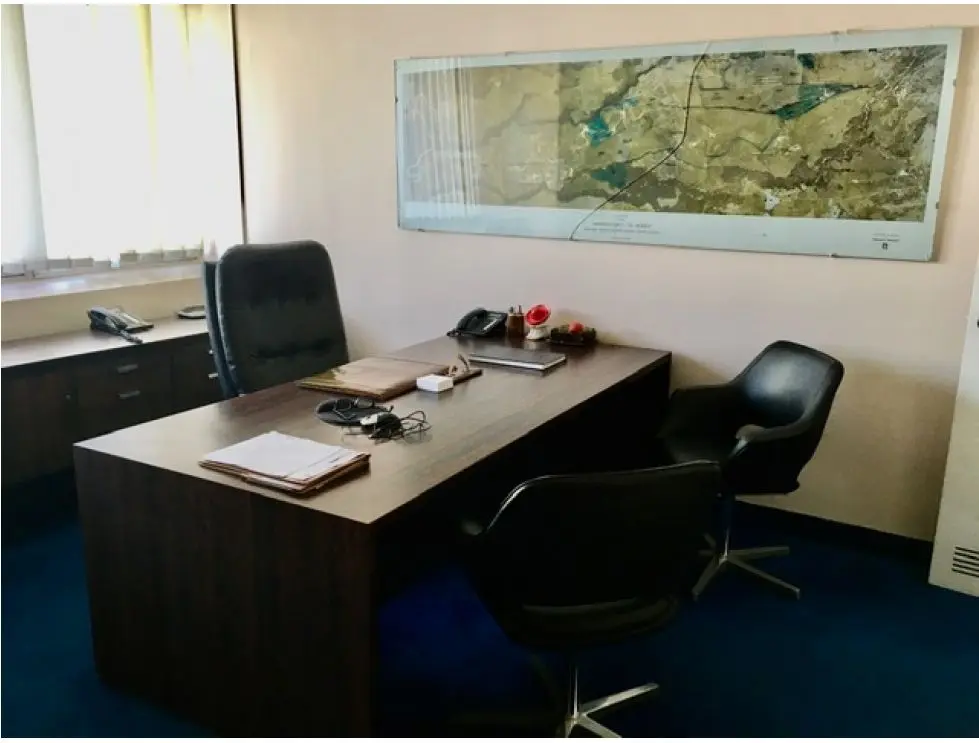 Se vende oficina 217m2 Altamira 0418 - 7