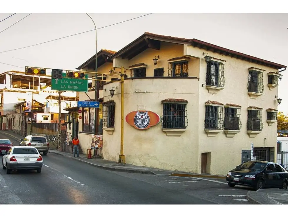 Vendo fondo de comercio 180m2 El Hatillo 4659