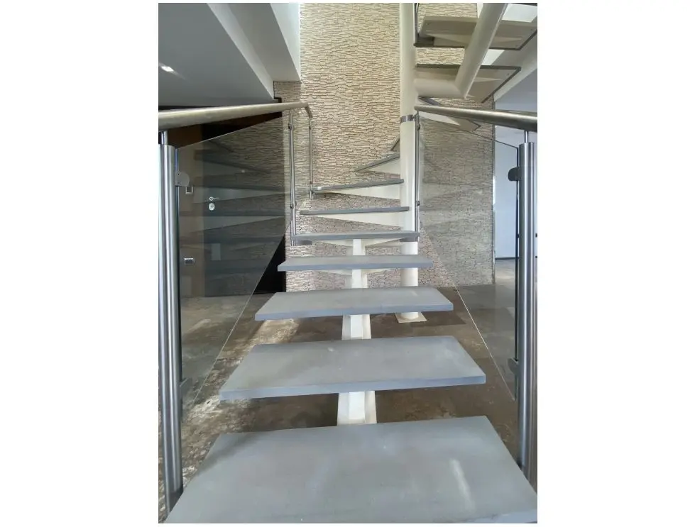 Vendo/alquilo PH 490m2 Colinas de Valle Arriba 4281 - 13