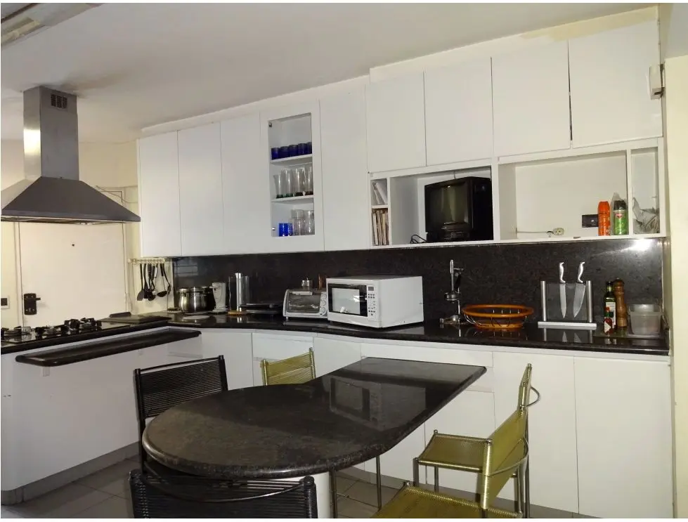 Se vende PH 516m2 4h+2s/6b+s/3p Santa Eduvigis 0822 - 7