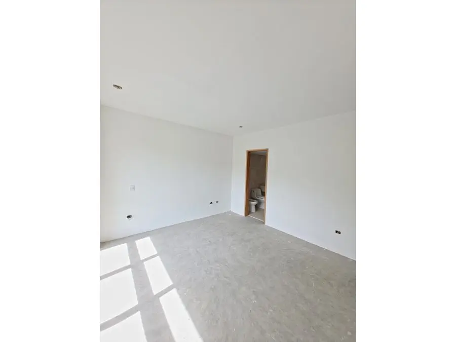 PENT HOUSE EN VENTA 205 M2 - URB LOMAS DE LAS MERCEDES - 9