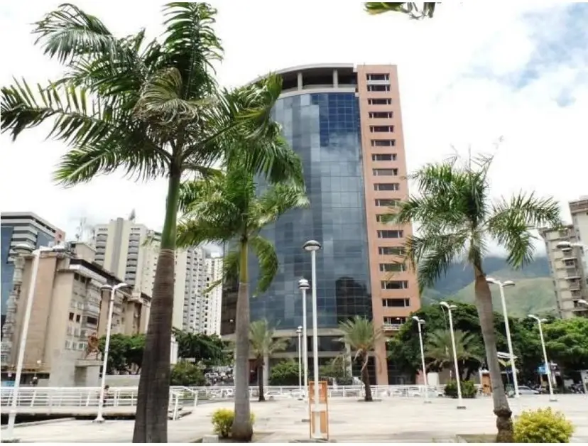 Vendo oficina 74mts2 Los Dos Caminos