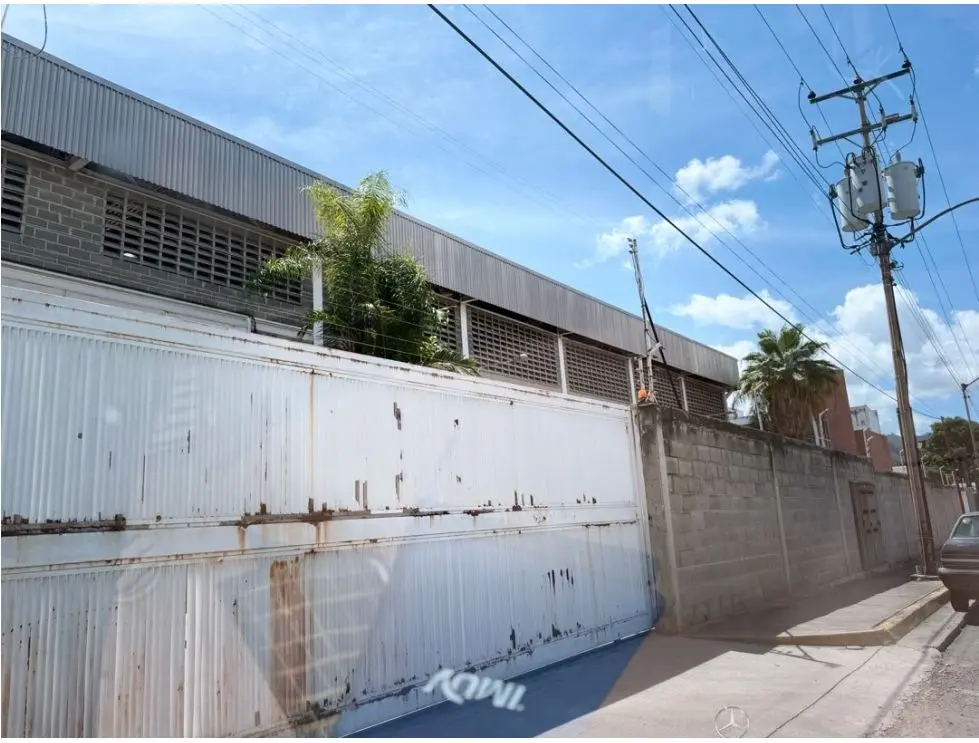 Vendo galpón industrial 3500m2 Intercomunal Guarenas/Guatire 9741 - 6