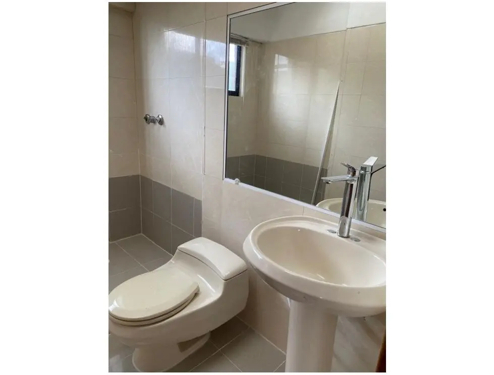 Se alquila PH 230m2 3h+E+s/5b/3p Valle Arriba 8831 - 9