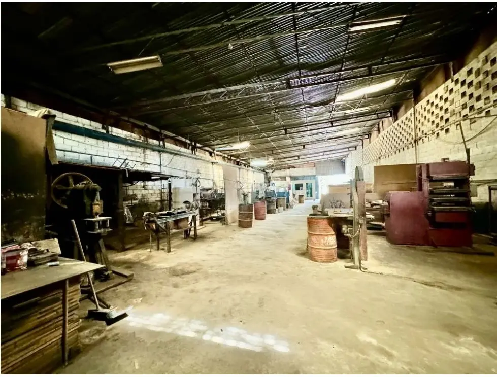 Se vende galpón 597m2 La Yaguara - 8